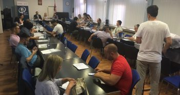 Održana Tematska otvorena vrata „Zašto suđenja dugo traju“ u Osnovnom sudu u Novom Sadu